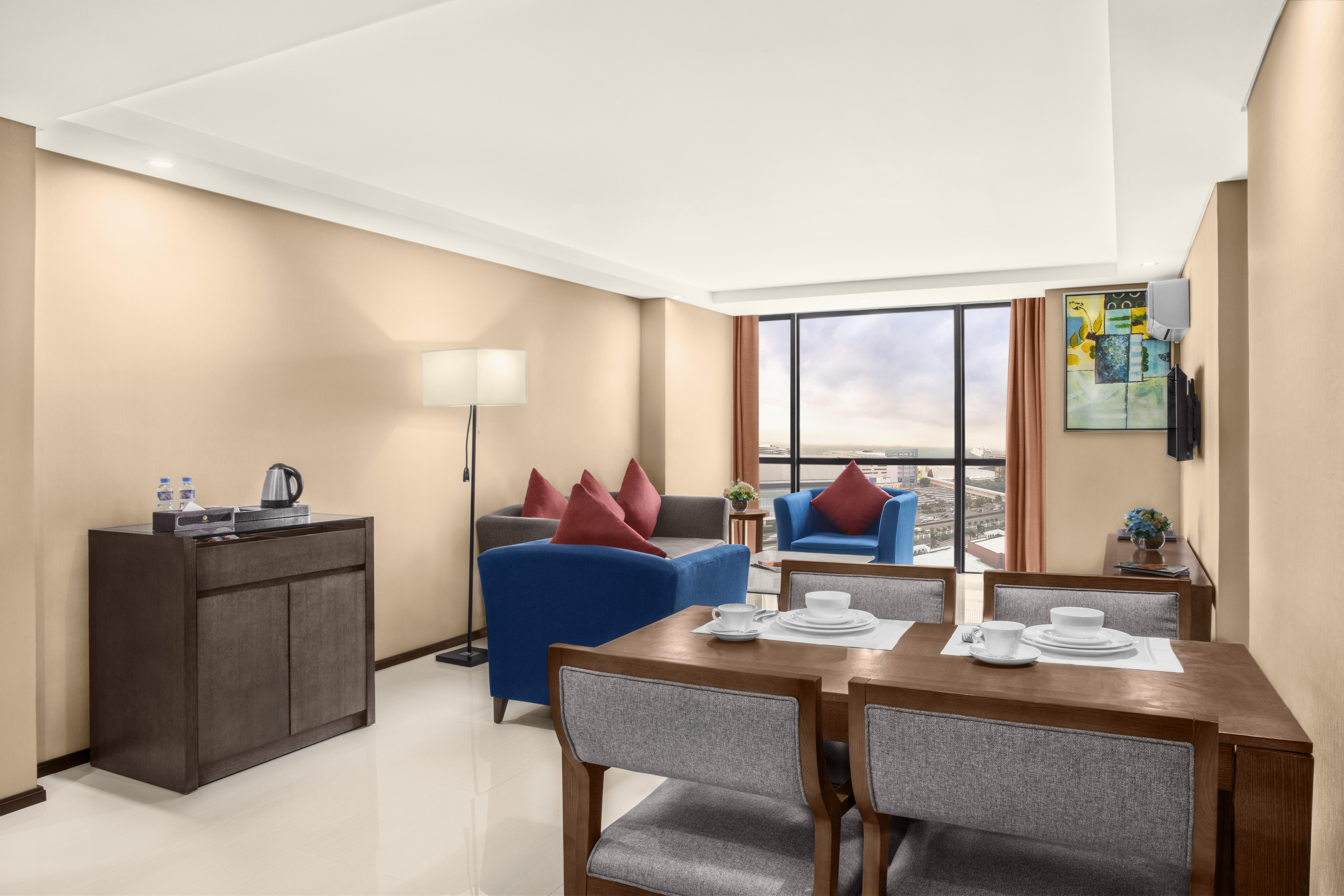 Golden Phoenix Hotel - Manila Pasay Exteriör bild